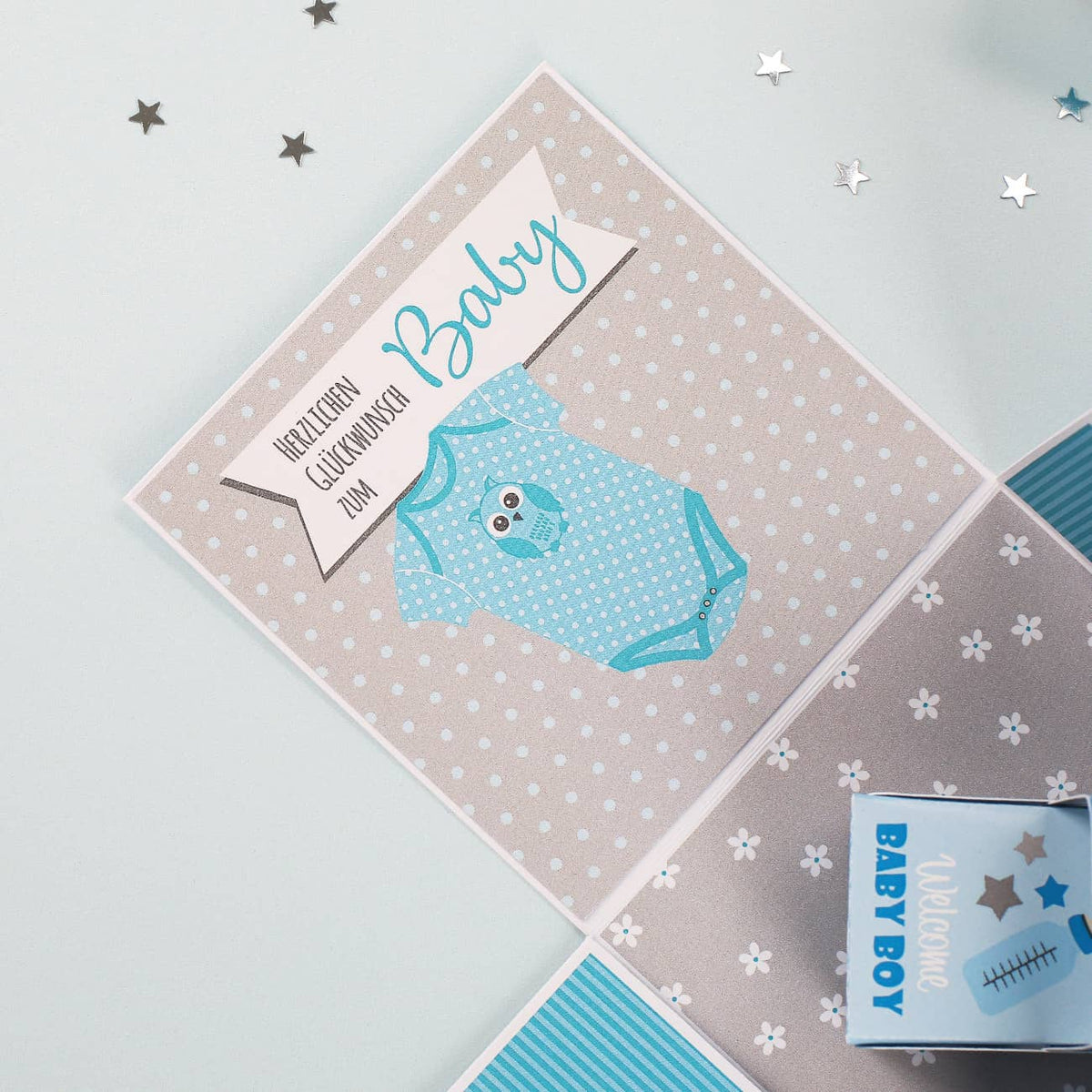 Babygeschenk Explosionsbox für Jungen im Kinderzimmer Look Detail