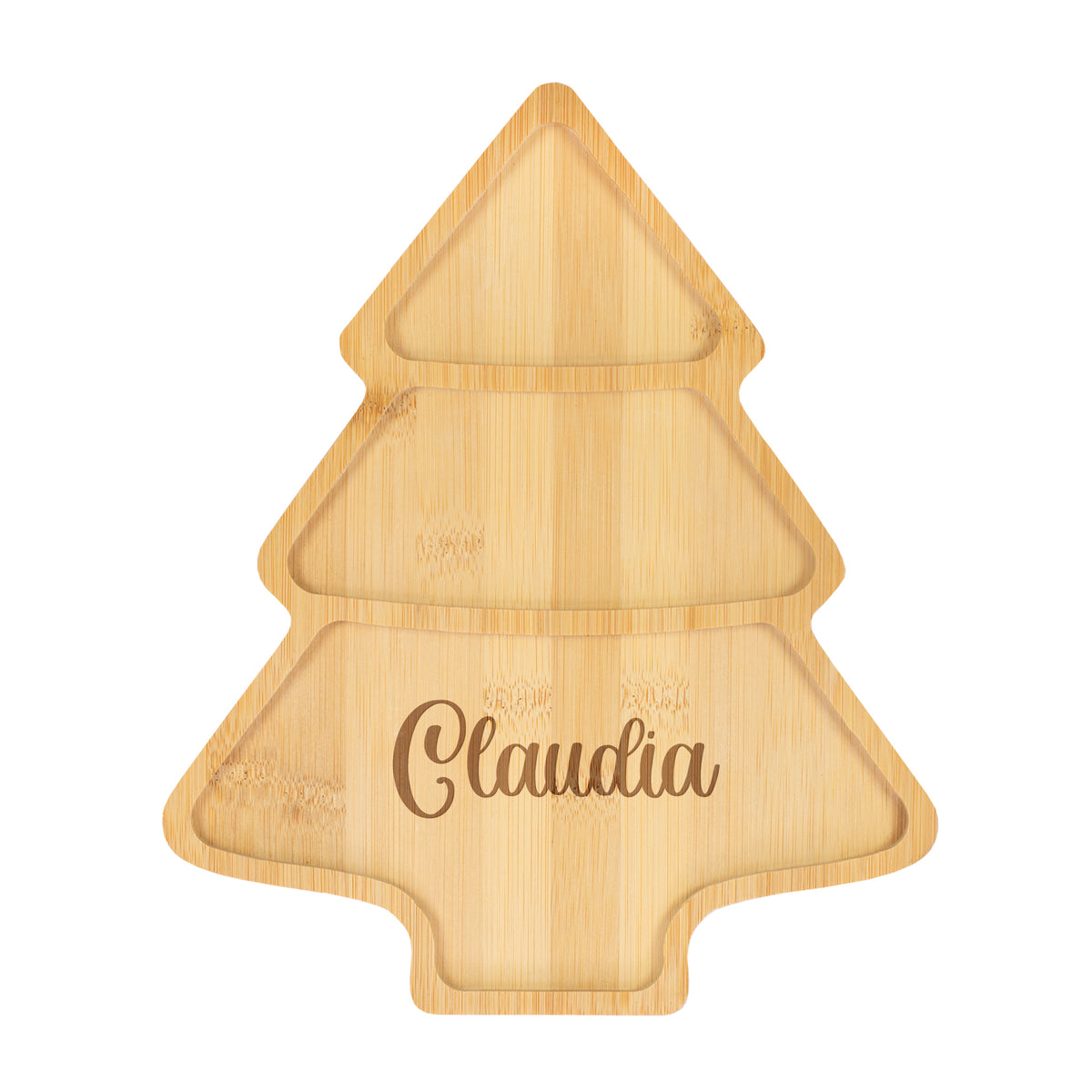 Freigestelltes personalisiertes Bambus Servierbrett in Weihnachtsbaumform mit drei Fächern und Name Claudia