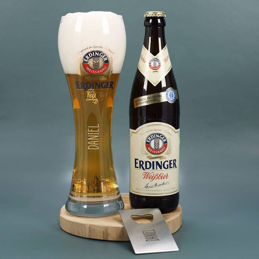Graviertes Bierglas und Flaschenöffner mit Name