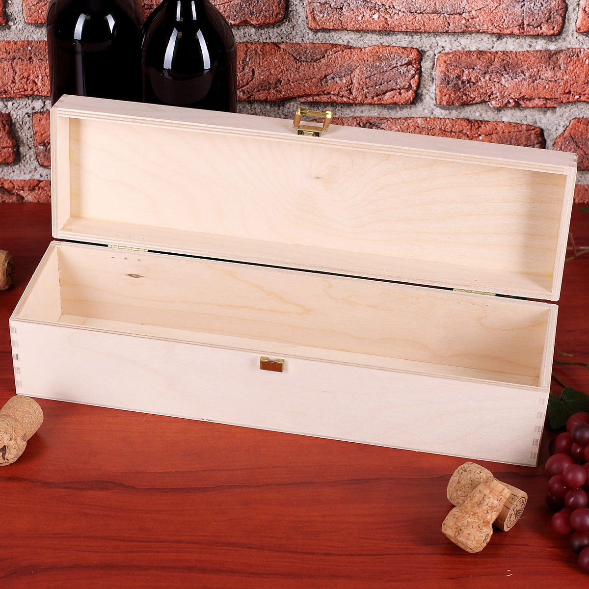Holzkiste von Innen