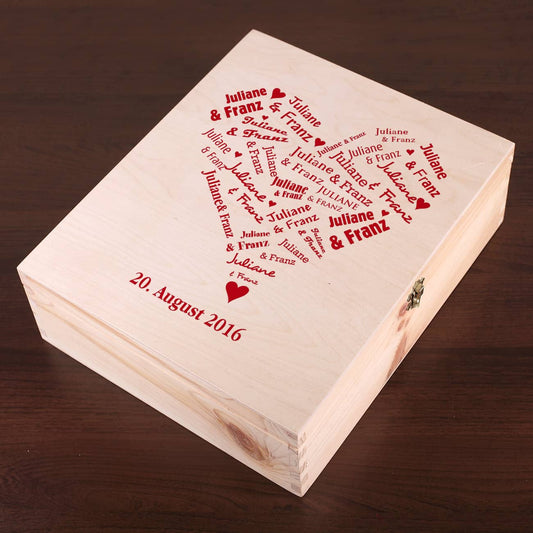 Holzkiste als Geschenkverpackung für 3 Flaschen Wein zur Hochzeit