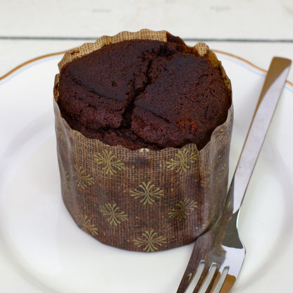 Saftiger Schokoladen Brownie Kuchen auf Teller mit Gabel als Detailbild zum Dosenkuchen