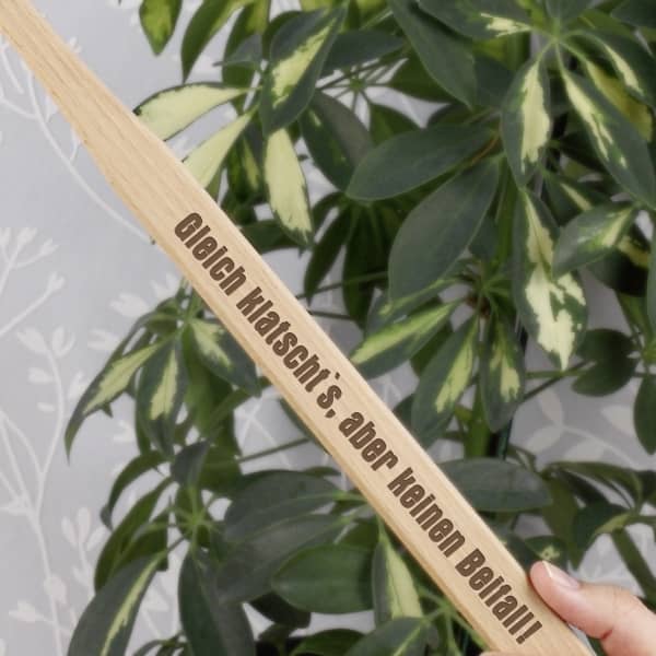 Spruch auf dem Griff