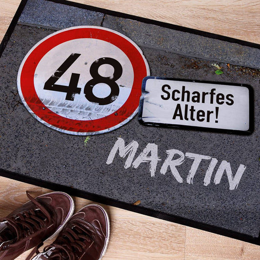 Fußabtreter - Achtung - mit Name und Alter
