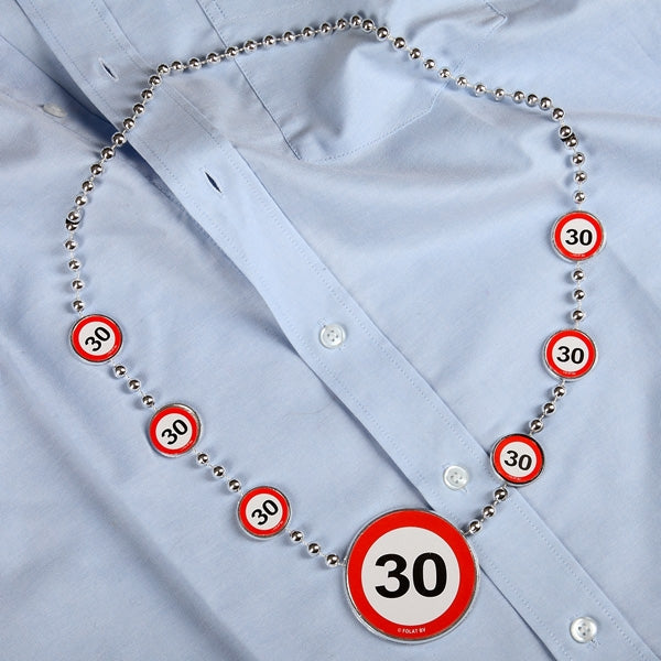 Partykette zum 30. Geburtstag in weiß und rot