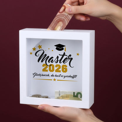 Geldgeschenk-Spardose „Master 2026“ im weißen Bilderrahmen mit dekorativem Abschlussdesign