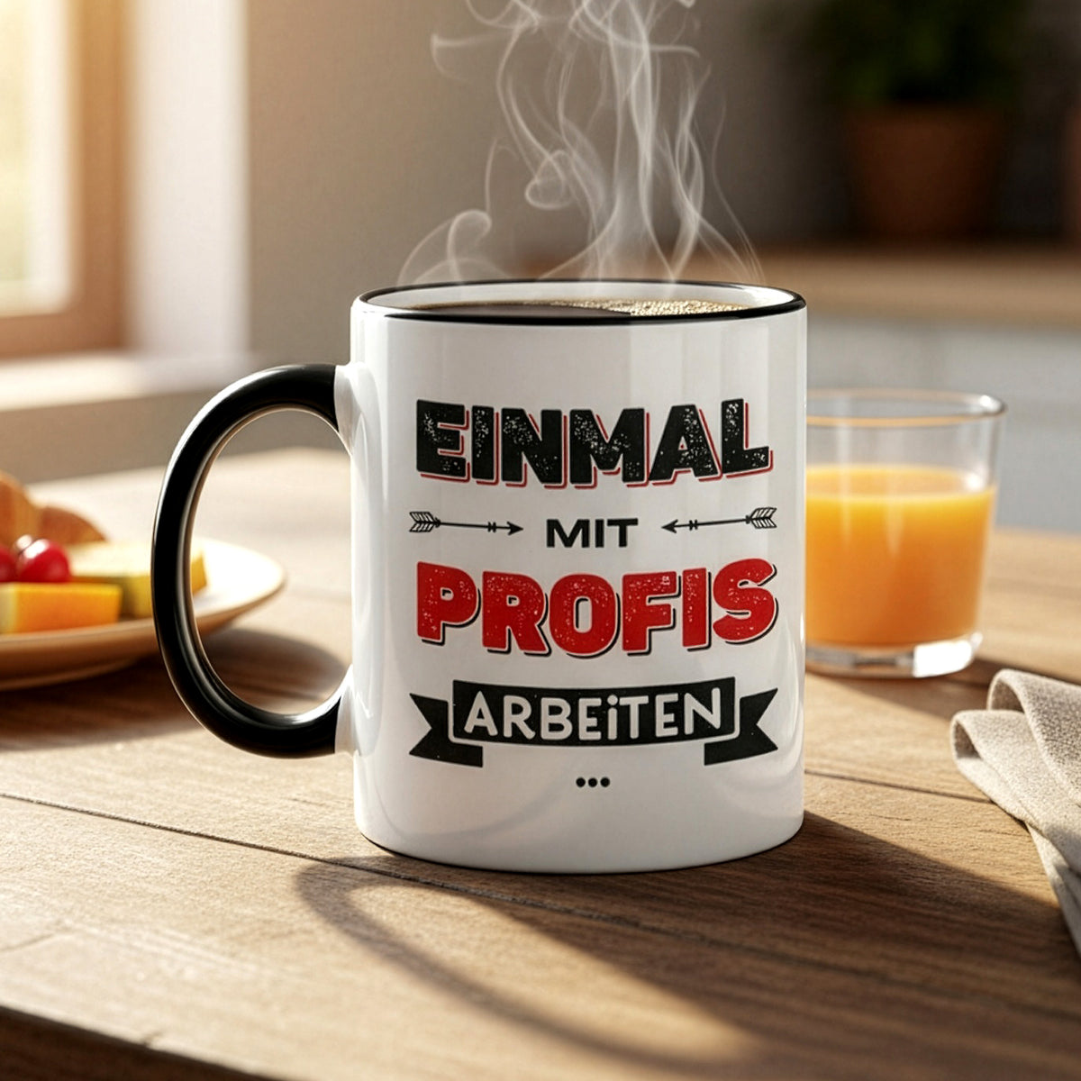 Kaffee Tasse Einmal mit Profis arbeiten auf Holztisch