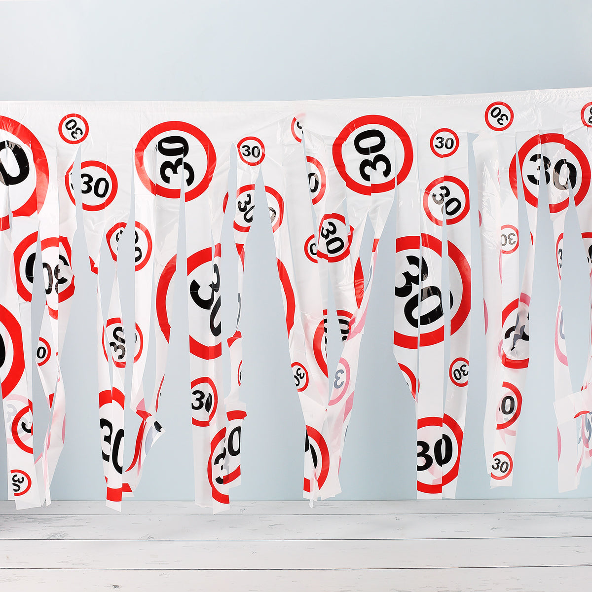 Fransen Banner zum 30. Geburtstag mit Verkehrzeichen
