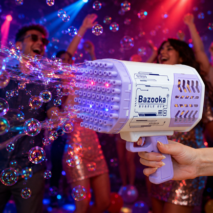 Bubble Gun Bazooka mit LED und Seifenblasen als Party Gadget vor feiernden Gästen
