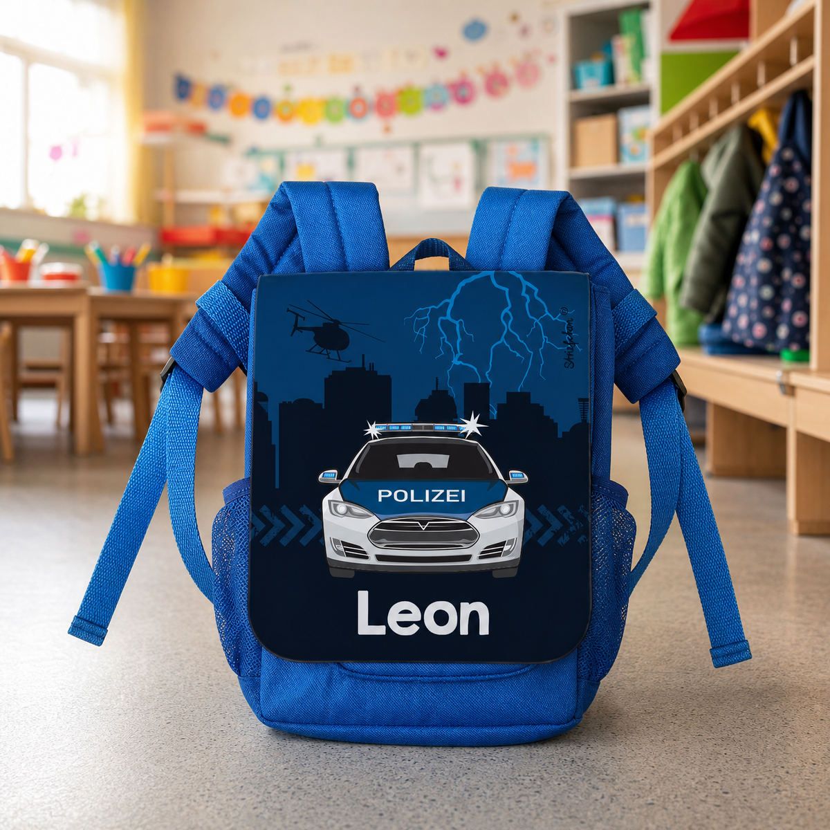 Blauer Kinderrucksack mit Polizeiauto und Name Leon