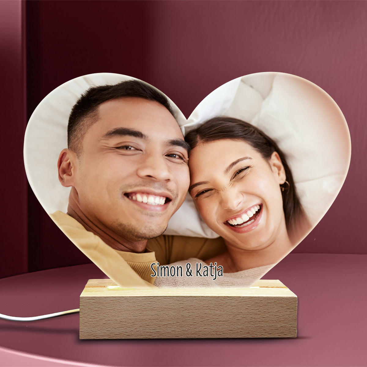 LED Acrylglas Licht in Herzform mit Foto und Namen bedruckt