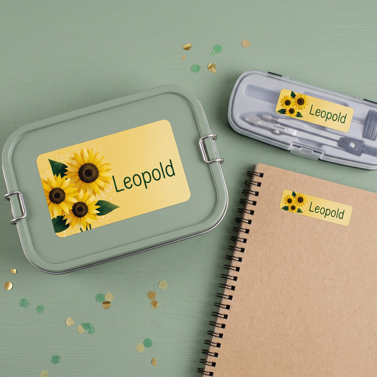 Personalisierte Schulaufkleber mit Name Leopold auf Brotdose, Stiftebox und Notizbuch