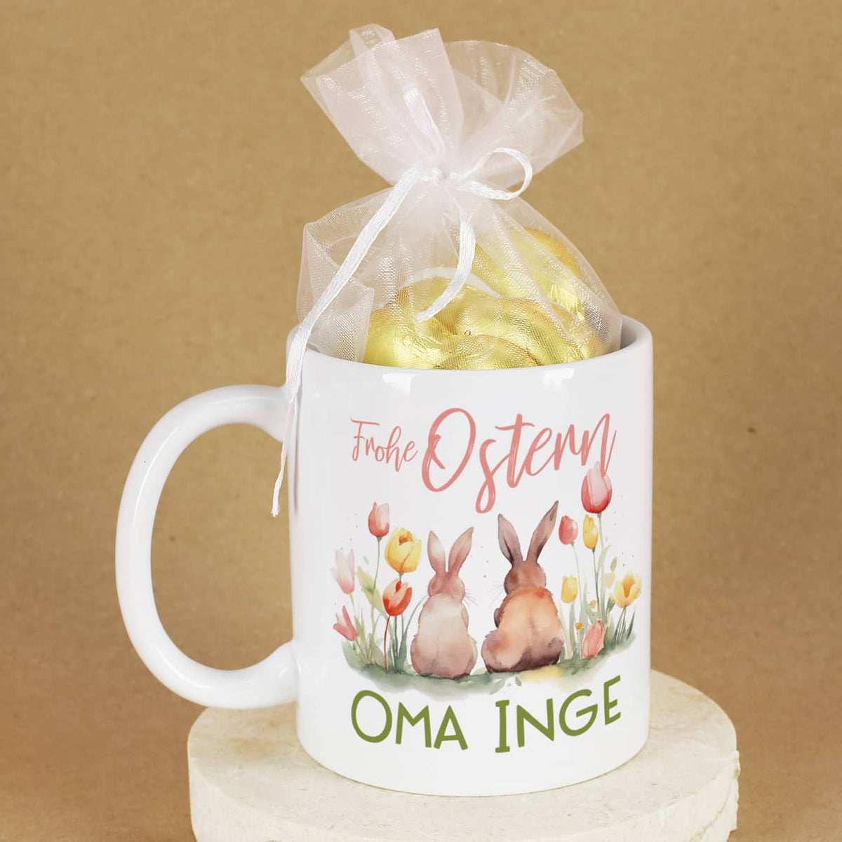 Frohe Ostern - Tasse mit Name & Lindt Schokoladenherzen
