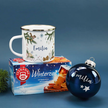 Gravierte Christbaumkugel, Tasse und Tee im Set