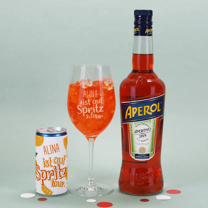 Personalisierte Seccodose, graviertes Weinglas und Flasche Aperol