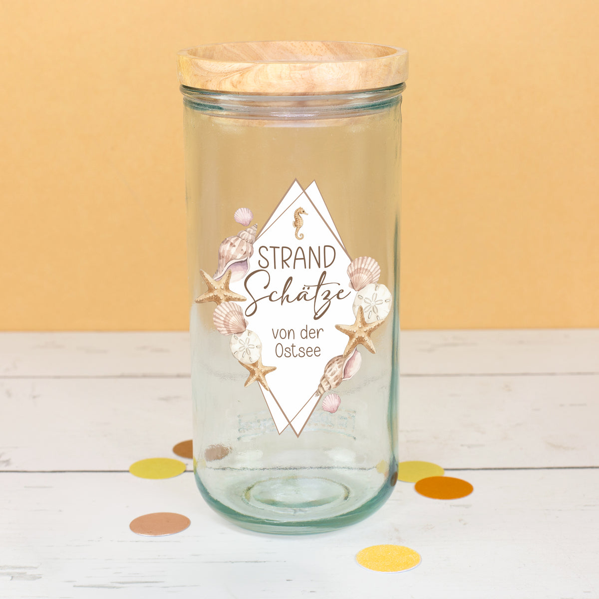 Leeres Vorratsglas aus recyceltem Glas mit Holzdeckel und Strand Schätze Motiv, personalisiert mit dem Text von der Ostsee