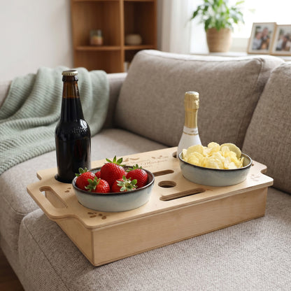 Gravierte Couchbar zur Hochzeit mit Name und Datum