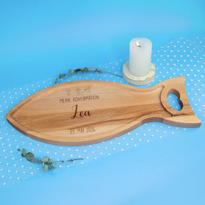 Holzbrett in Fischform 'Ichthys' graviert zur Kommunion, Konfirmation und Taufe