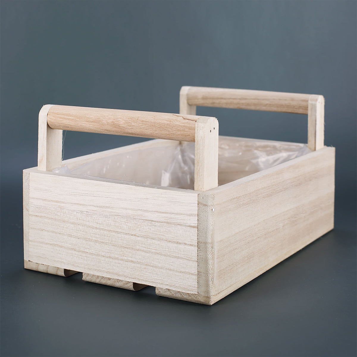Holz Geschenkkorb mit zwei seitlichen Griffen und Folieneinsatz, naturbelassen