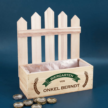 Biergarten Geschenkkorb aus Holz zum selbst Befüllen