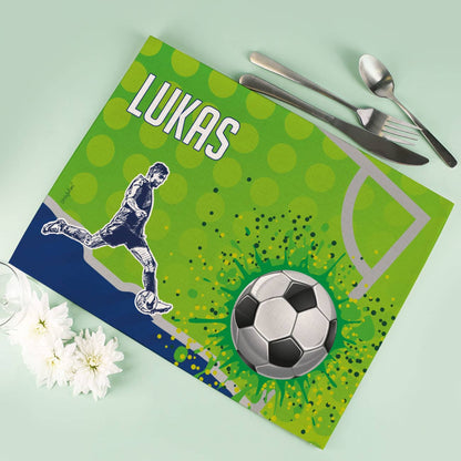 Personalisiertes Platzdeckchen mit Wunschname und Fußballmotiv