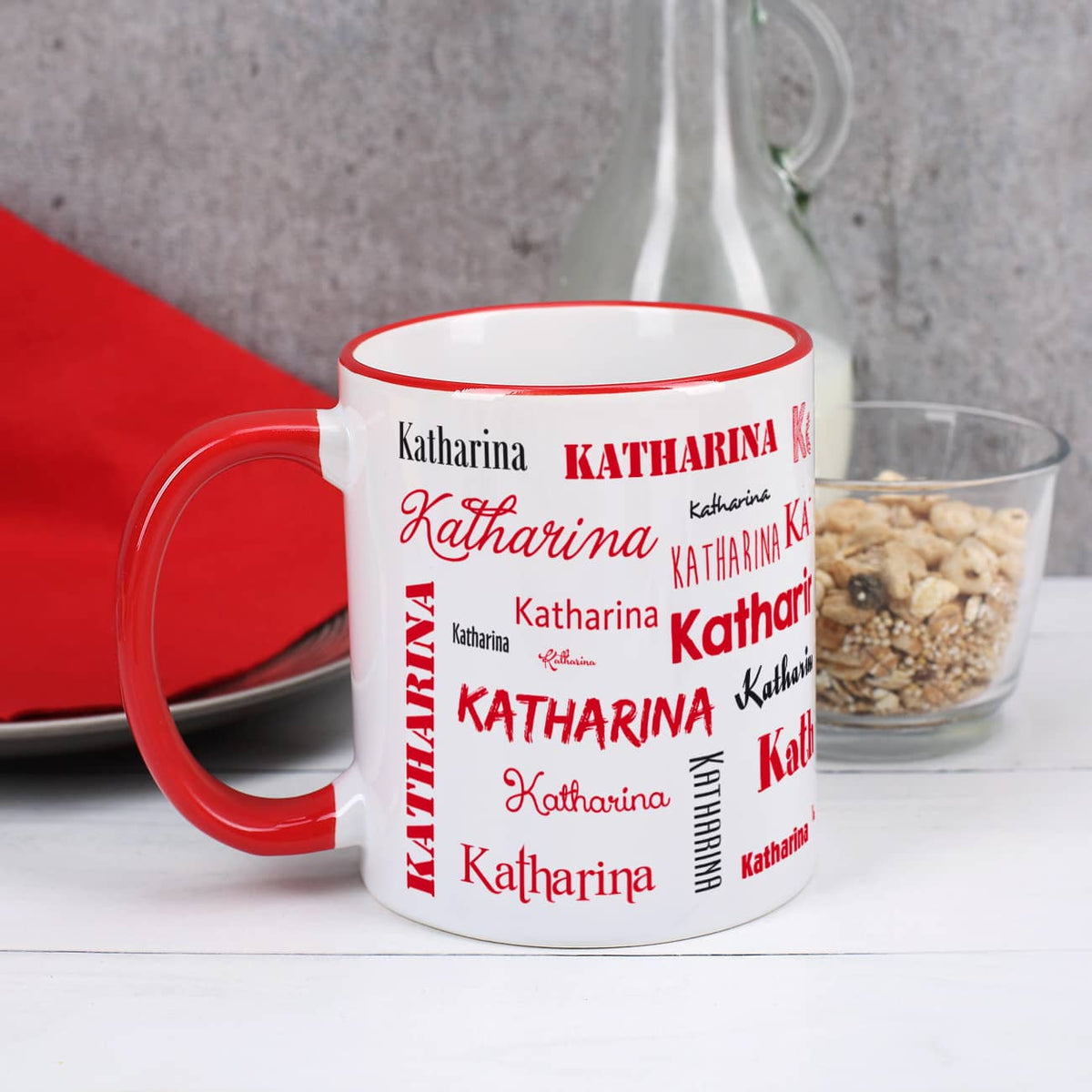 Deine Tasse bedruckt mit deinem Namen in verschiedenen Schriftarten