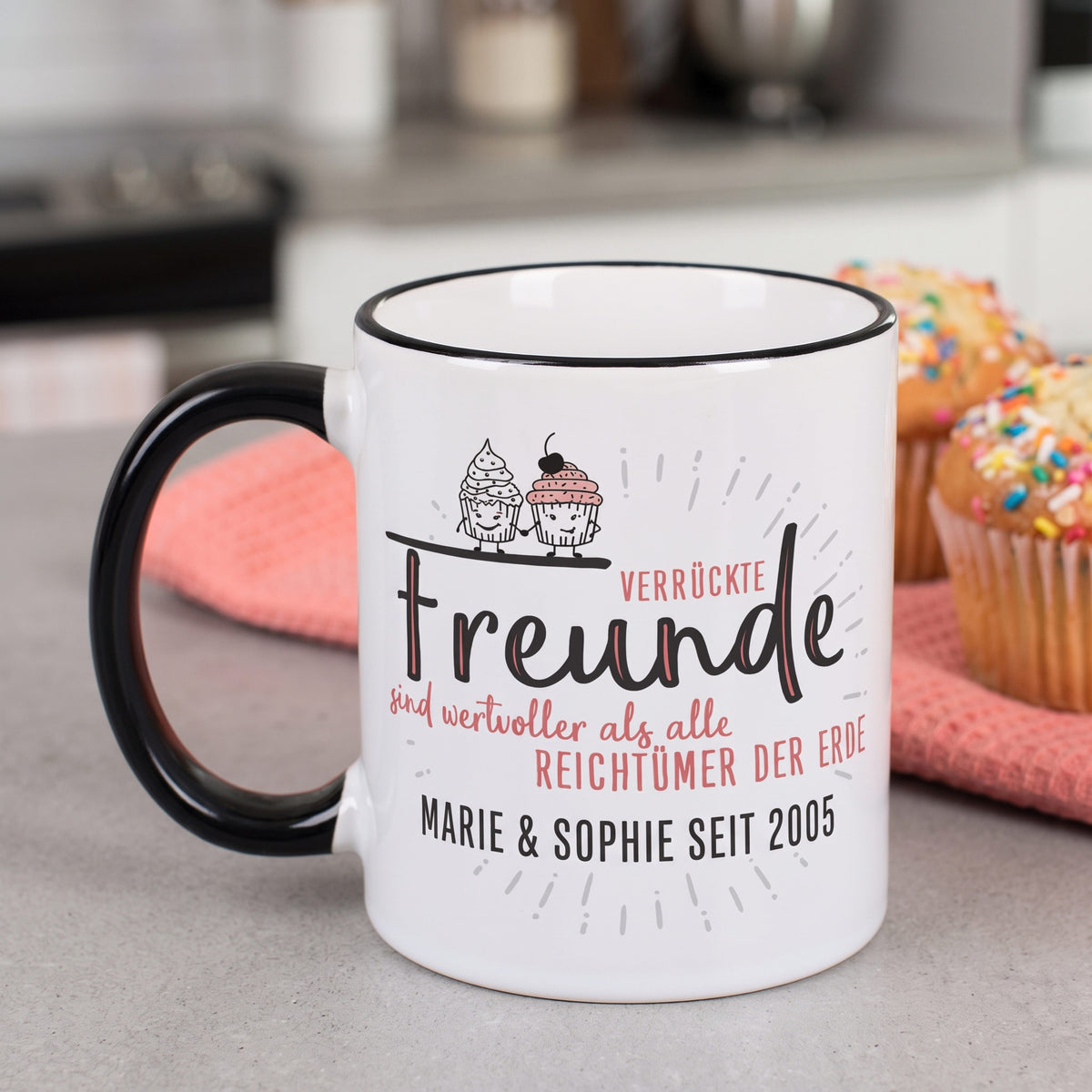 Verrückte Freunde - Tasse mit Wunschtext für beste Freundinnen & Freunde