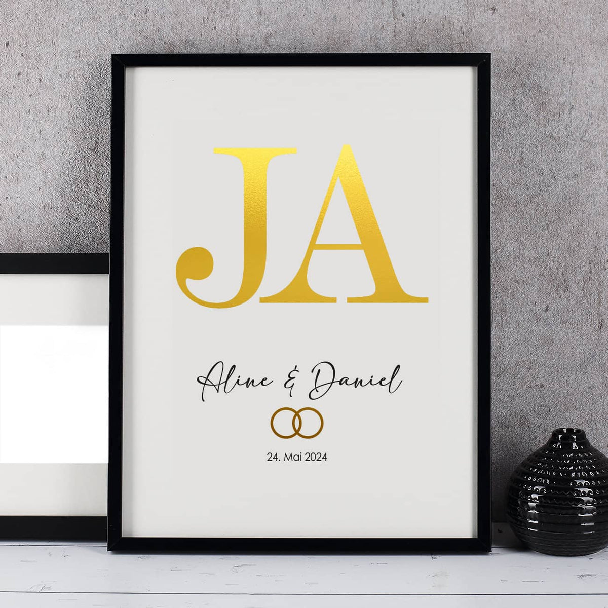 Hochzeitsgeschenk Bilderrahmen mit Goldschrift, Namen & Datum, 30x40cm