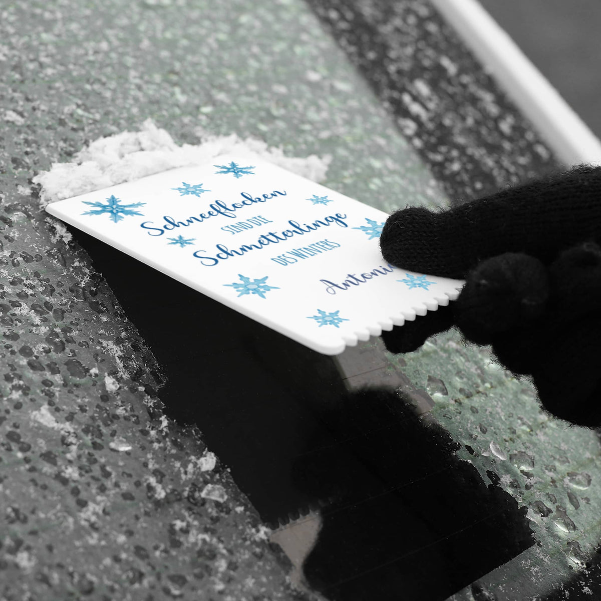 Bedruckter Eiskratzer mit Schneeflocken