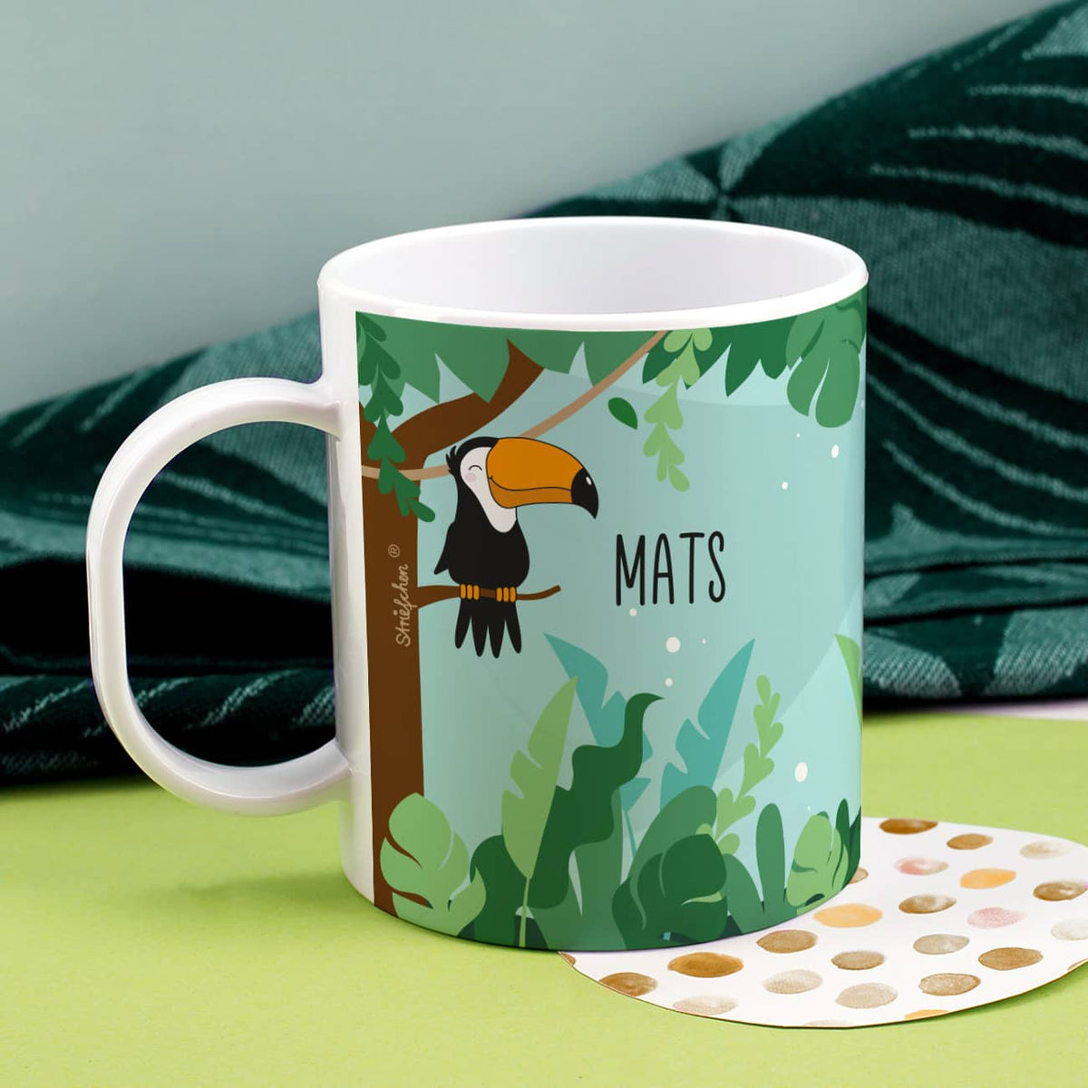 Tasse für Kinder aus Kunststoff mit Name und Tucan