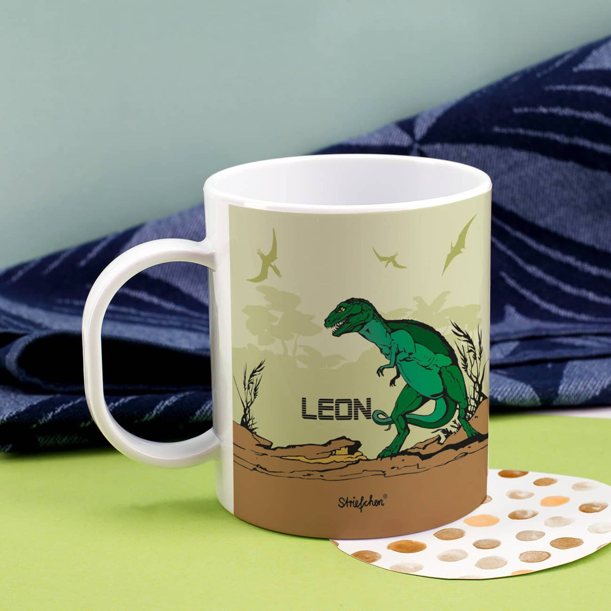 Bruchsichere Tasse aus Kunststoff mit Ihrem Wunschnamen bedruckt