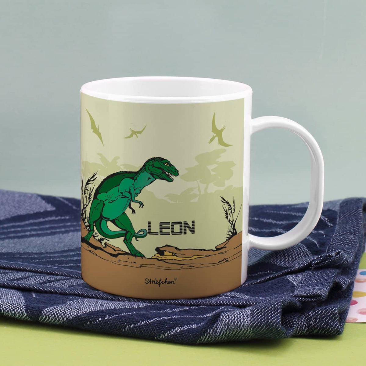Tasse für kleine Dino-Fans mit Ihrem Wunschnamen