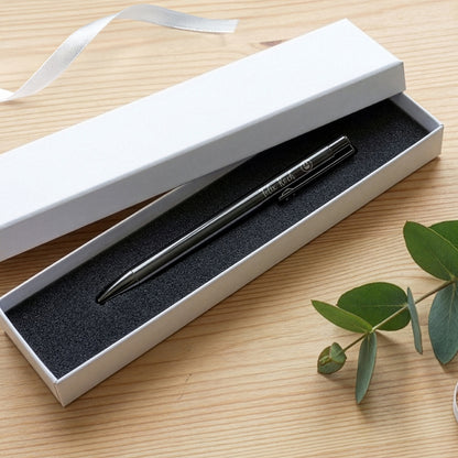 Grauer Kugelschreiber mit Gravur und Geschenkverpackung