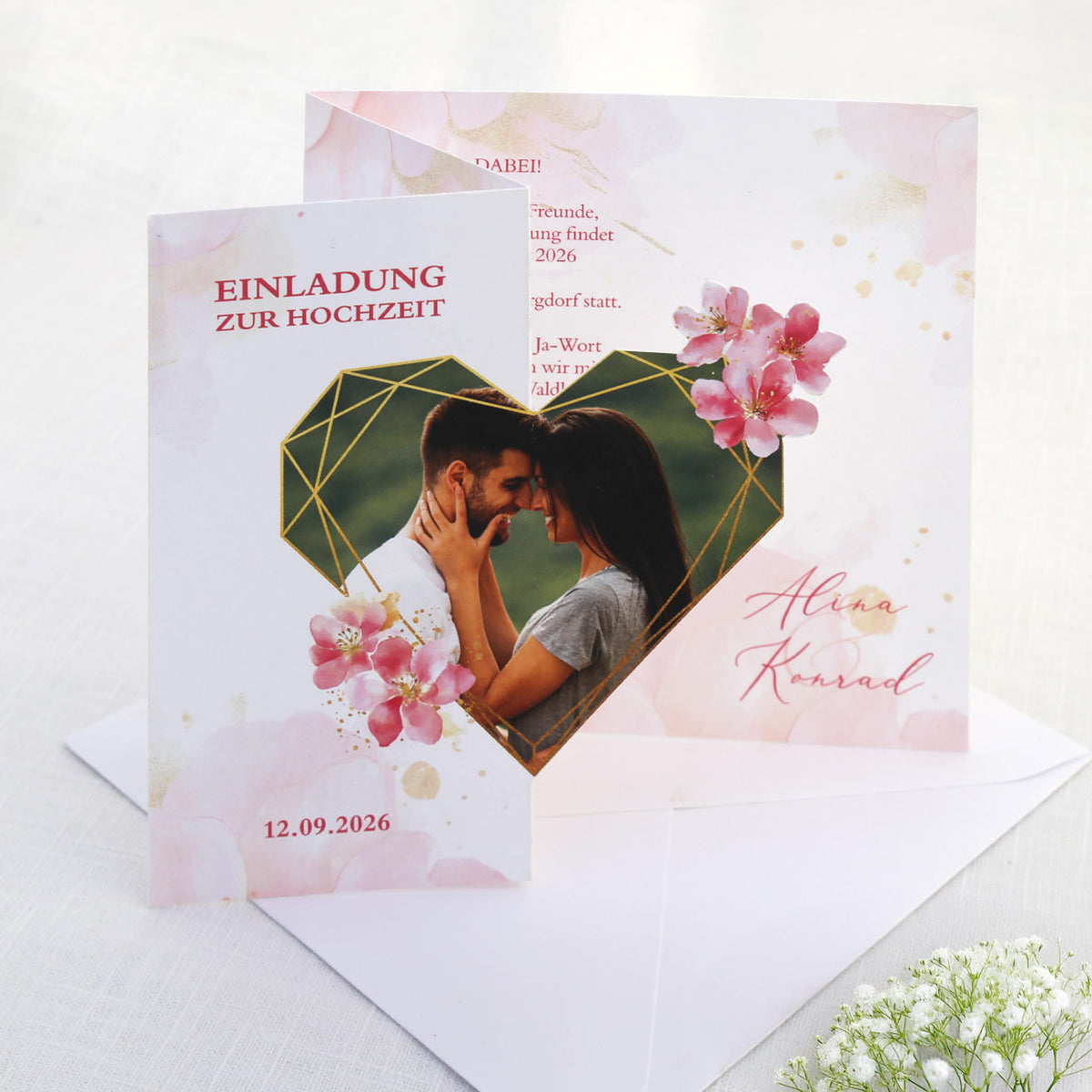 Einladungskarte zur Hochzeit - Faltkarte mit Foto im Blüten-Herz