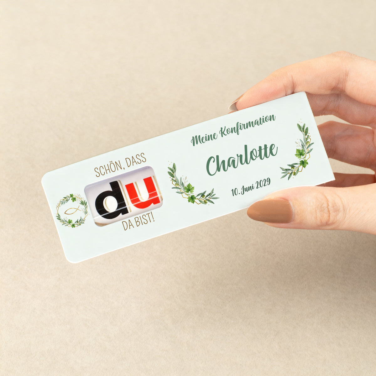 Detailansicht personalisierte duplo Verpackung Konfirmation mit Eukalyptus Motiv und Schriftzug