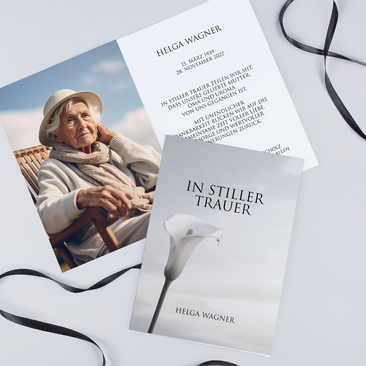Aufgeklappte Trauerkarte mit Calla-Motiv, Bild und Text für Helga Wagner