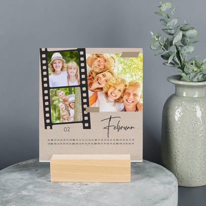 Tischkalender in Kraftpapier-Optik mit 3 Bilder pro Monat