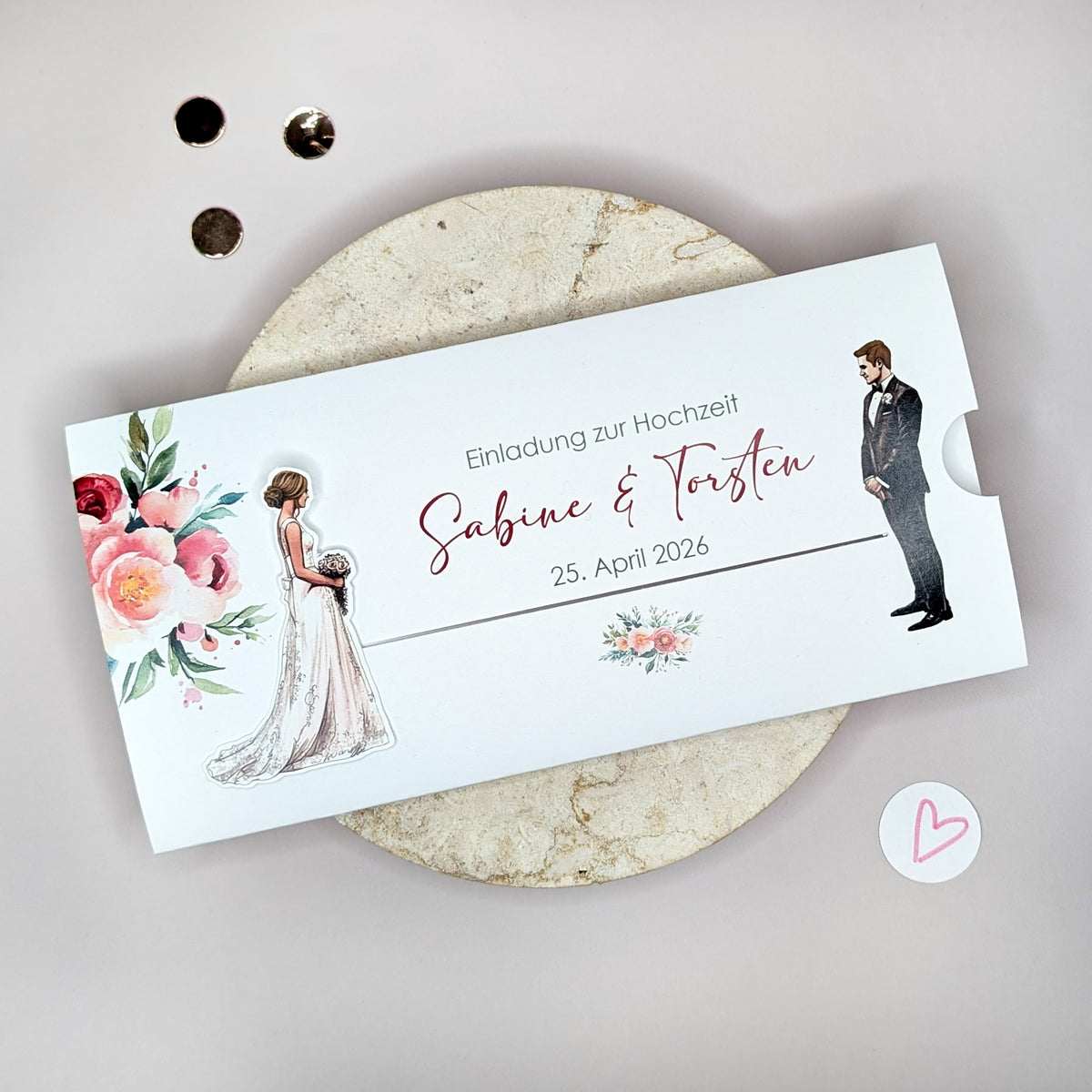 Hochzeitseinladung - Ziehkarte mit Brautpaar und Rosen (Motiv 6)