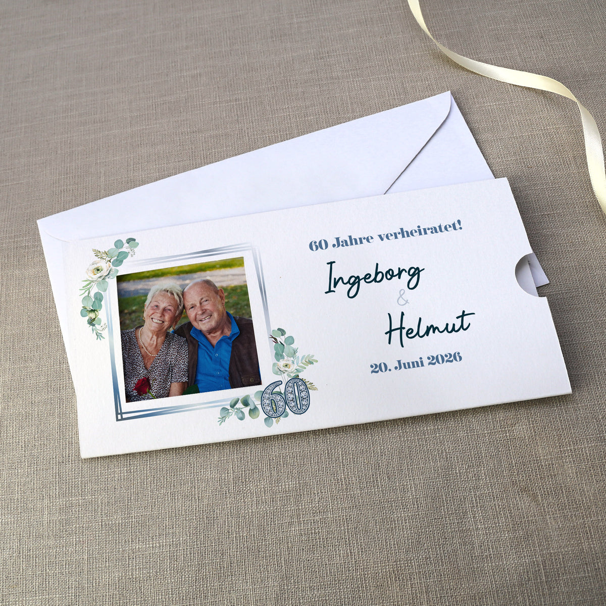 Hochzeitseinladung - Ziehkarte mit zwei Fotos zur Diamantenen Hochzeit mit Wunschdaten