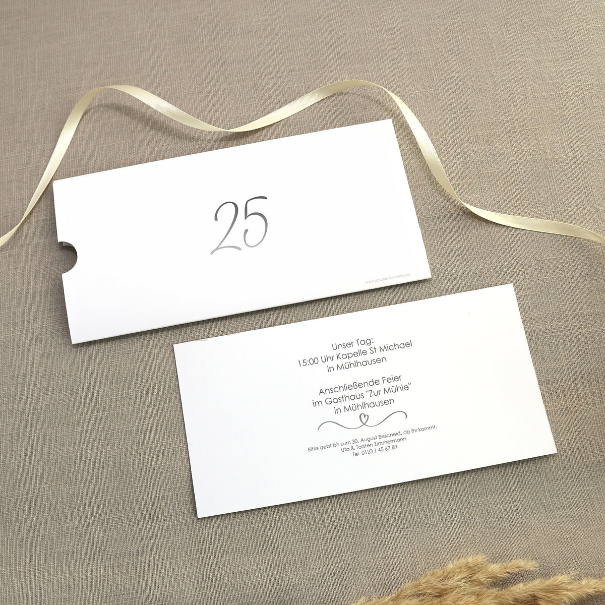 Hochzeitseinladung - Ziehkarte mit zwei Fotos zur Silberhochzeit mit Wunschdaten