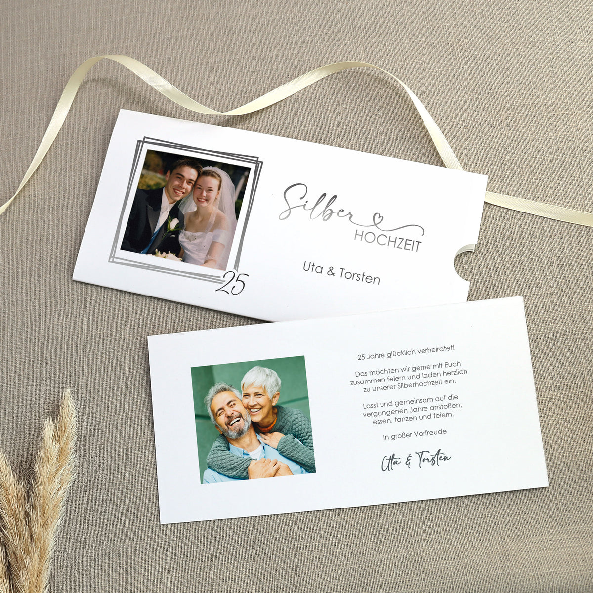 Hochzeitseinladung - Ziehkarte mit zwei Fotos zur Silberhochzeit mit Wunschdaten