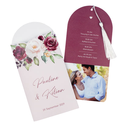 Ziehkarte Hochzeit auf weißem Hintergrund, Vorderseite und herausgezogener Innenteil mit Foto