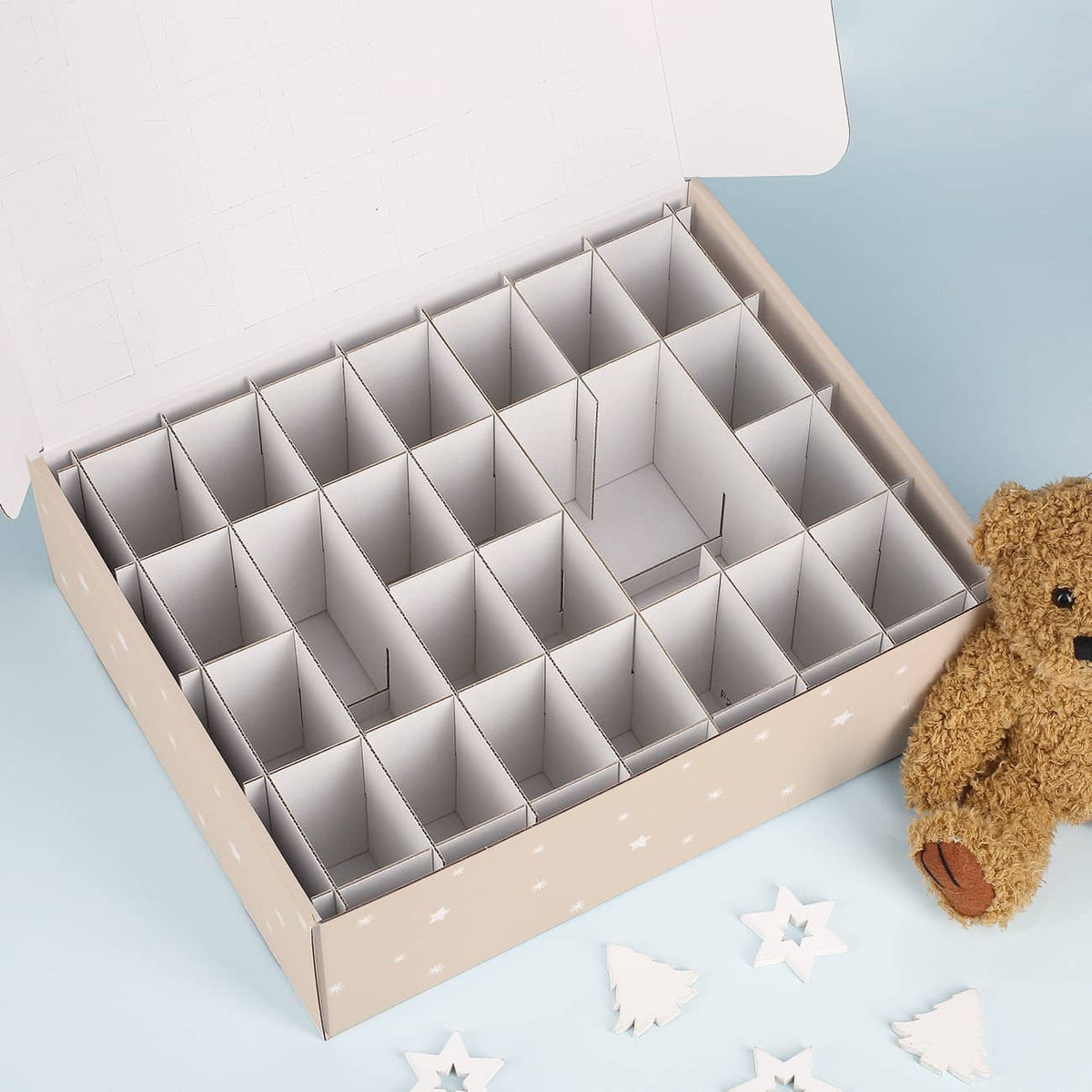 Adventskalender aus Pappe mit Fächern zum selber befüllen