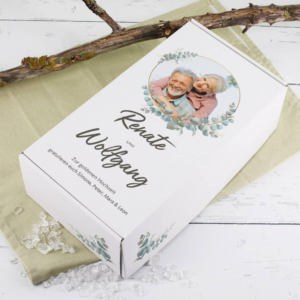 Geschenkverpackung zur goldenen Hochzeit mit Eukalyptusmotiv, Foto, Name & Wunschtext