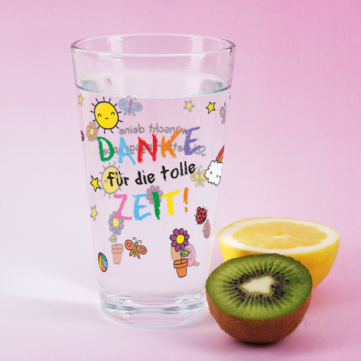 Trinkglas zum Abschied für Erzieher "Danke für die tolle Zeit!" mit Wunschtext und buntem Motiv