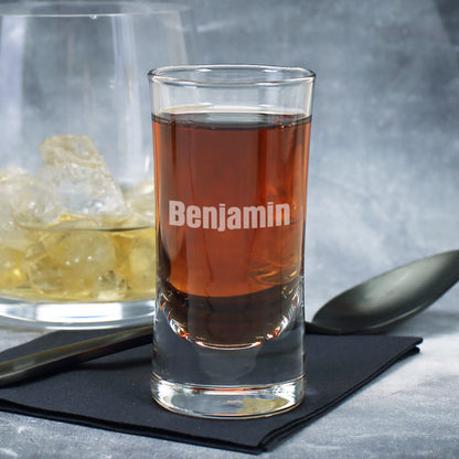 Schlichtes Schnapsglas mit Ihrem Namen