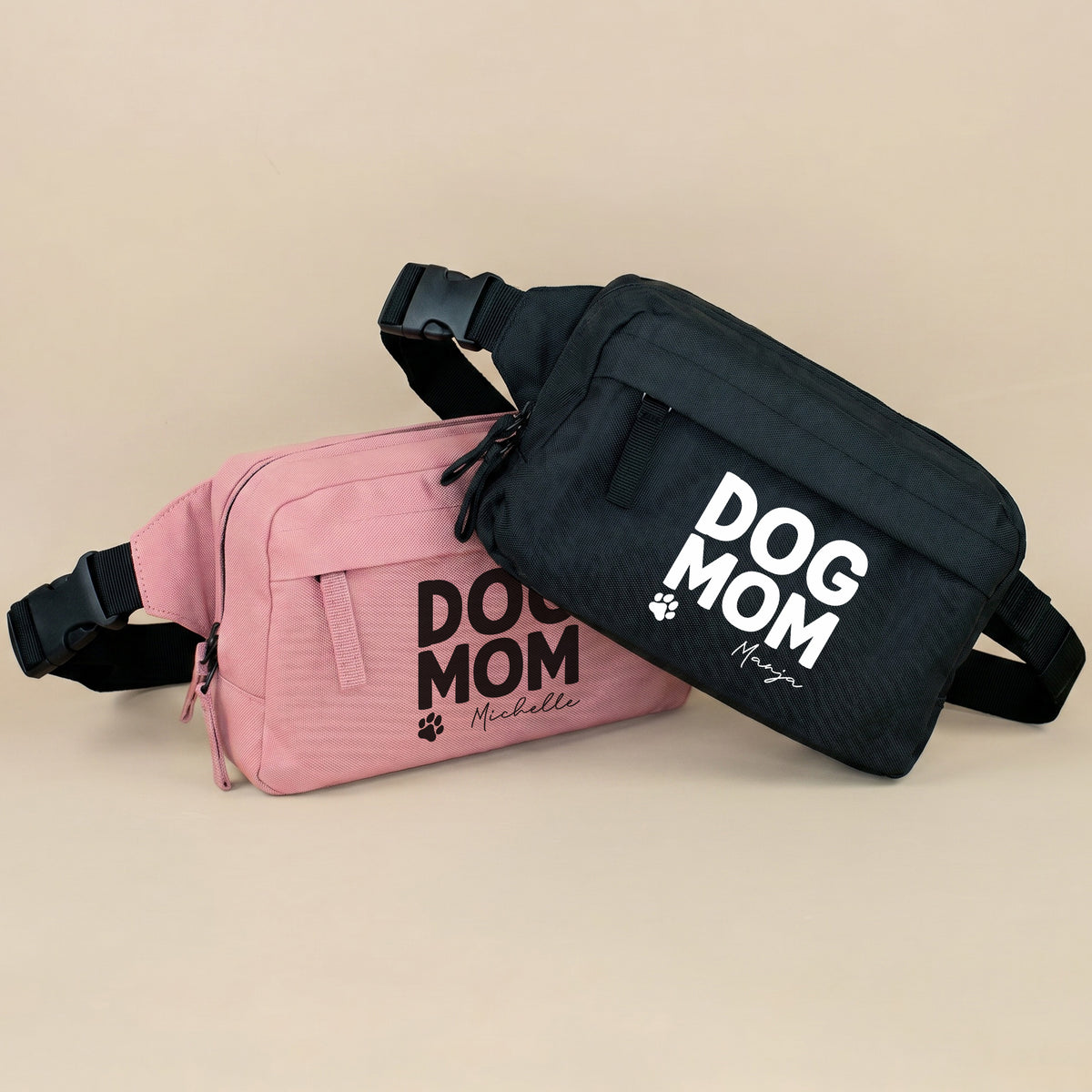 Personalisierte Dog Mom Bauchtaschen in Schwarz und Rosa mit Name und Pfotenmotiv