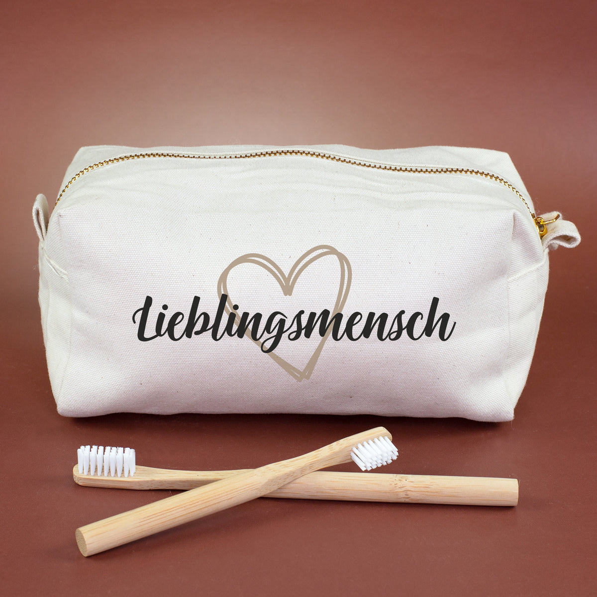 Personalisierte Kosmetiktasche mit Herzmotiv und Aufschrift Lieblingsmensch