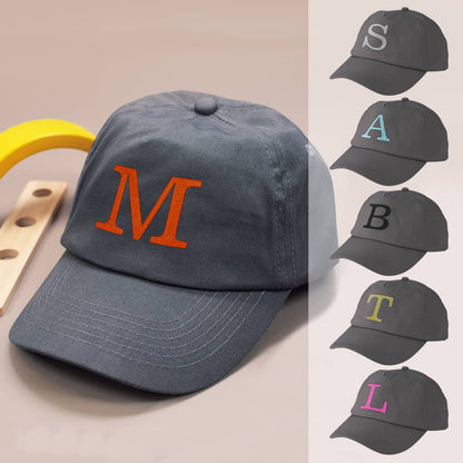 Graues Kinder-Basecap mit Initiale bestickt - 3 Farben zur Auswahl