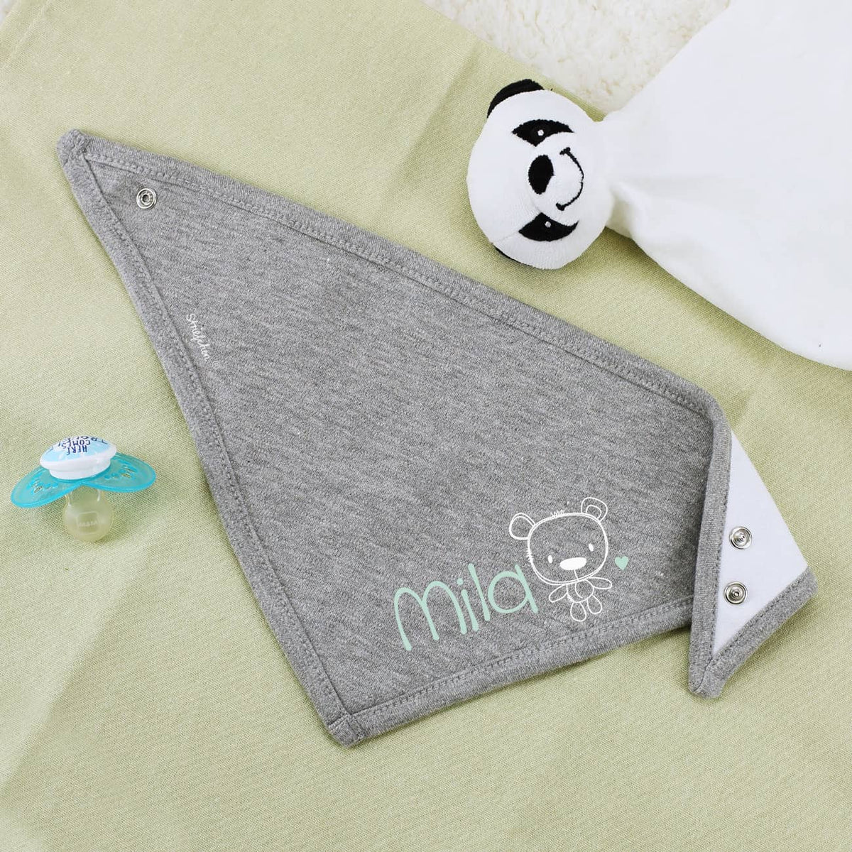 Graues Baby-Bandana mit Teddy und Name bedruckt